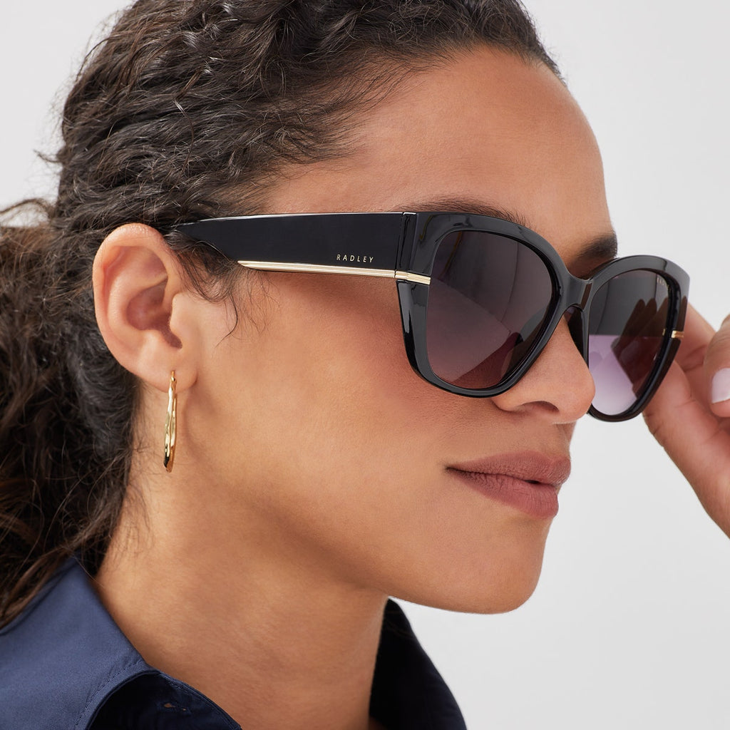 WESTWELL OVERSIZED SQUARE CAT EYE SUNGL BLACK