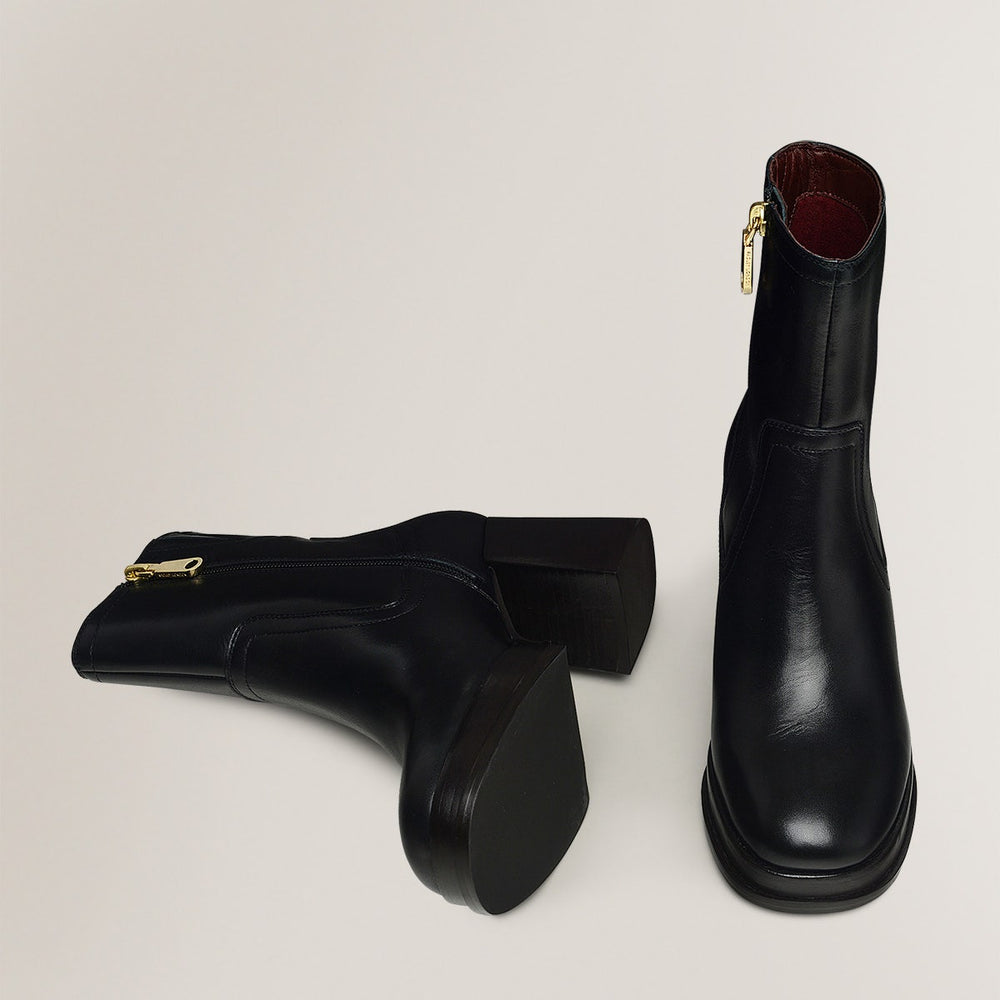 FELSHAM PLACE PLATFORM BOOT BLACK