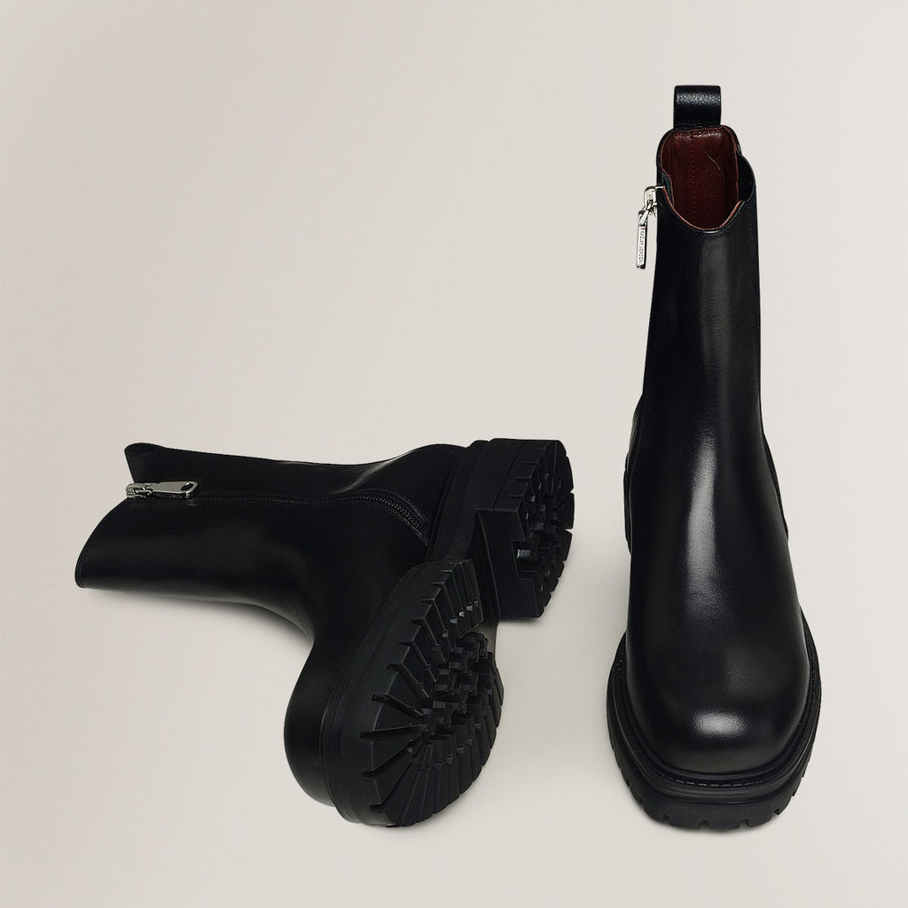 DURHAM PLACE LONGLINE CHELSEA BOOT BLACK