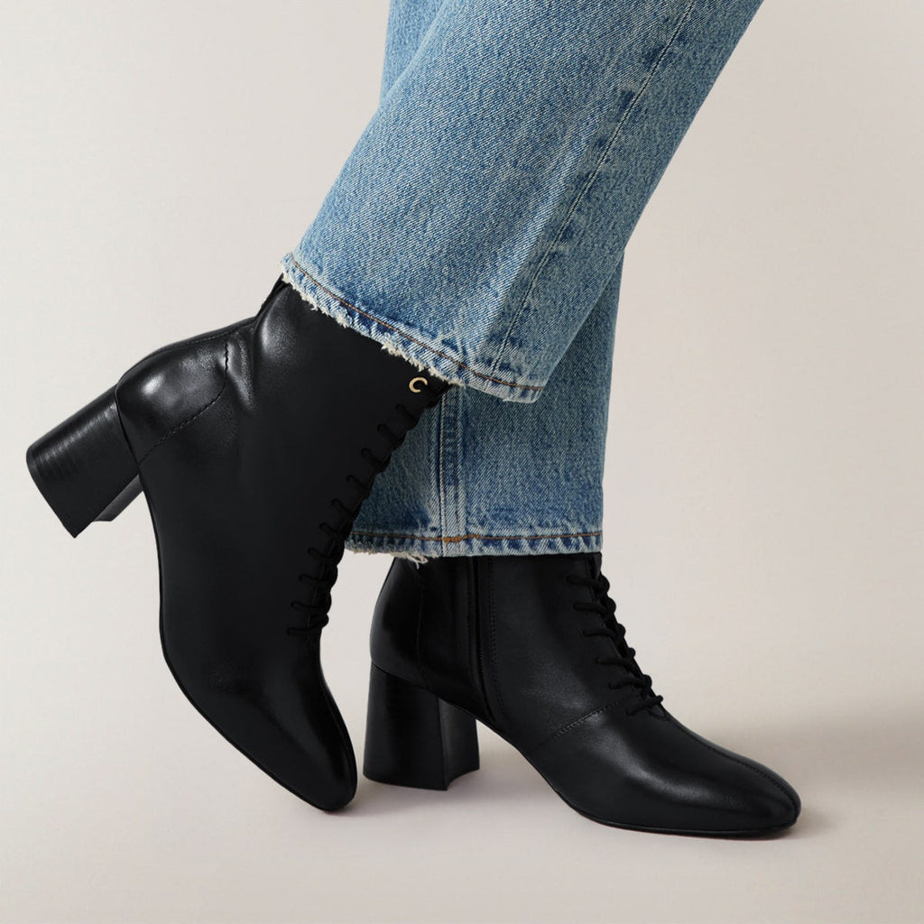 VICTORIA TERRACE 2.0 LACE BOOT BLACK