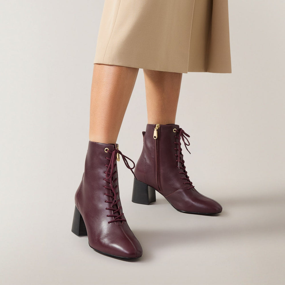 VICTORIA TERRACE 2.0 LACE BOOT DARK CHERRY