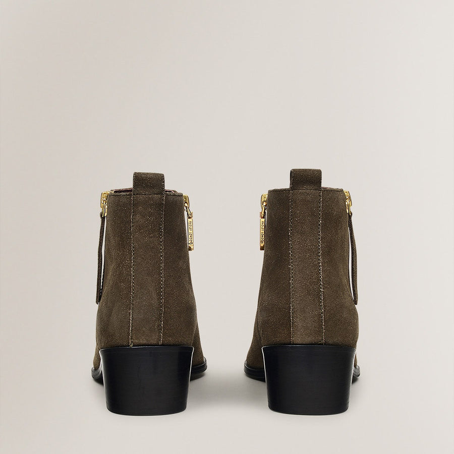 SLOANE GARDENS 2.0 CASUAL OUTSIDE ZIP BOOTIE KHAKI