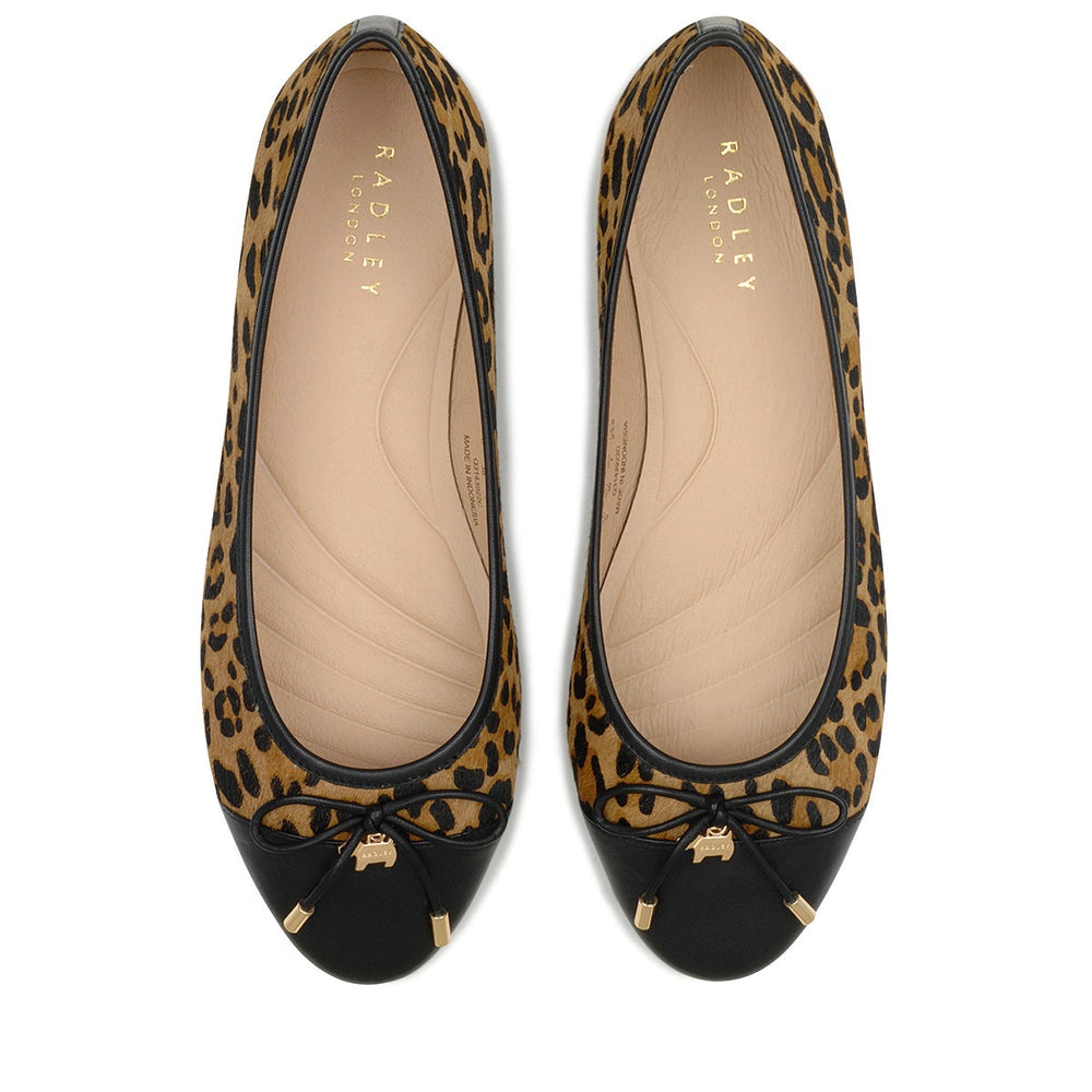 FLOWER BALLET PUMP PONY LEOPARD