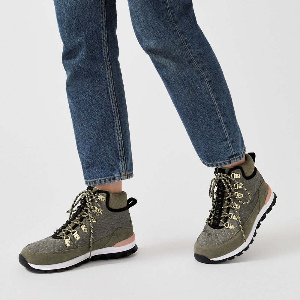 Islington Green UK 3 / EUR 36 Leather Quilted Trek Hiker in Khaki  -  Q6938362A
