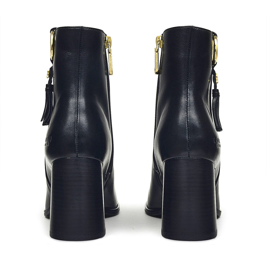 Bruton Place UK 3 / EUR 36 Leather Smart Tassle Boot in Black  -  Q7154001A