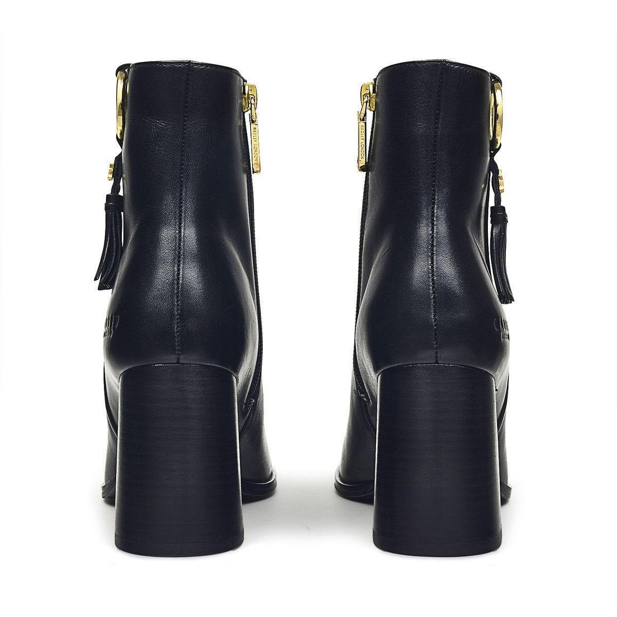 Bruton Place UK 3 / EUR 36 Leather Smart Tassle Boot in Black  -  Q7154001A