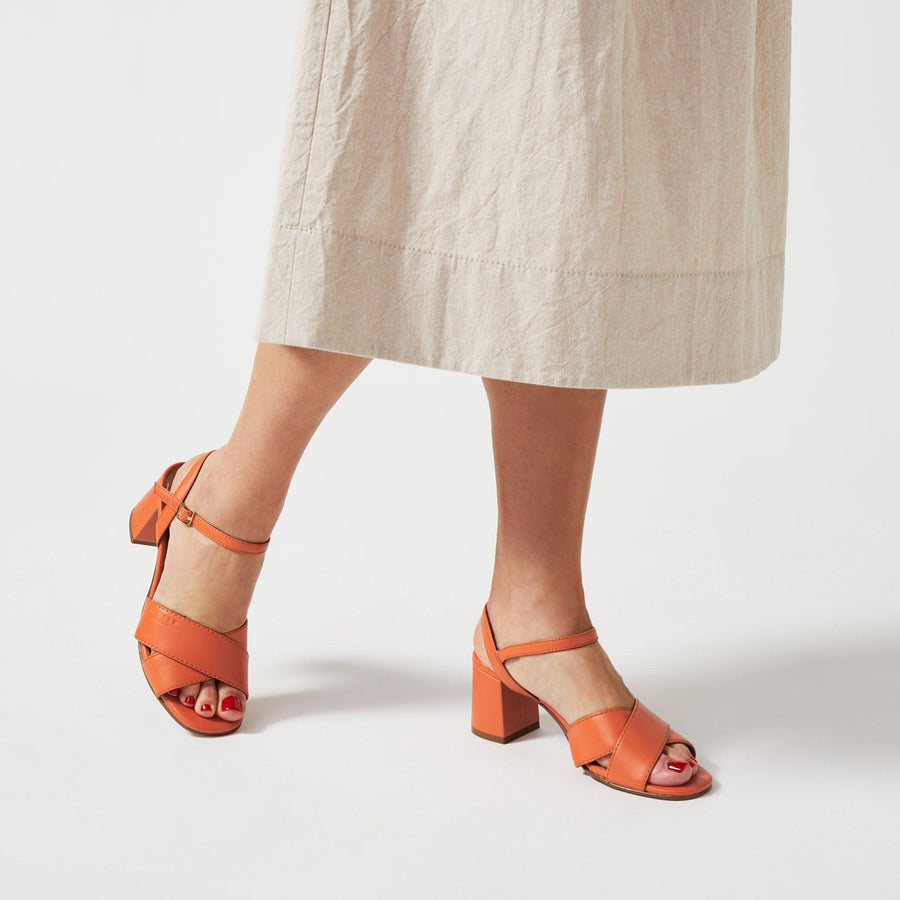 CHERRY GARDEN PIER CROSSOVER BLOCK HEELED SANDAL SUNDIAL