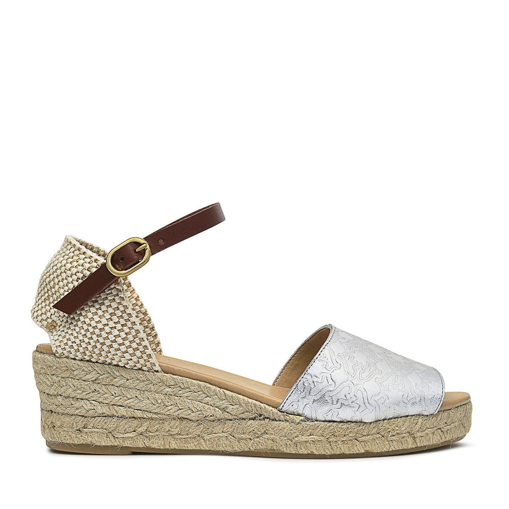 GLASSHOUSE WALK HEIRLOOM EMBOSSED MIDI WEDGE SILVER