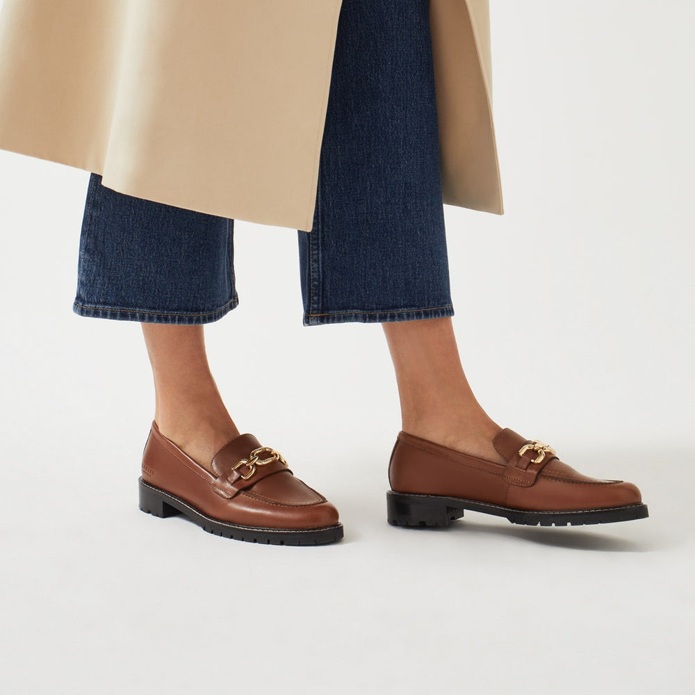 Cavendish Avenue UK 3 / EUR 36 Chunky Chain Loafer in Tan  -  Q8030217A