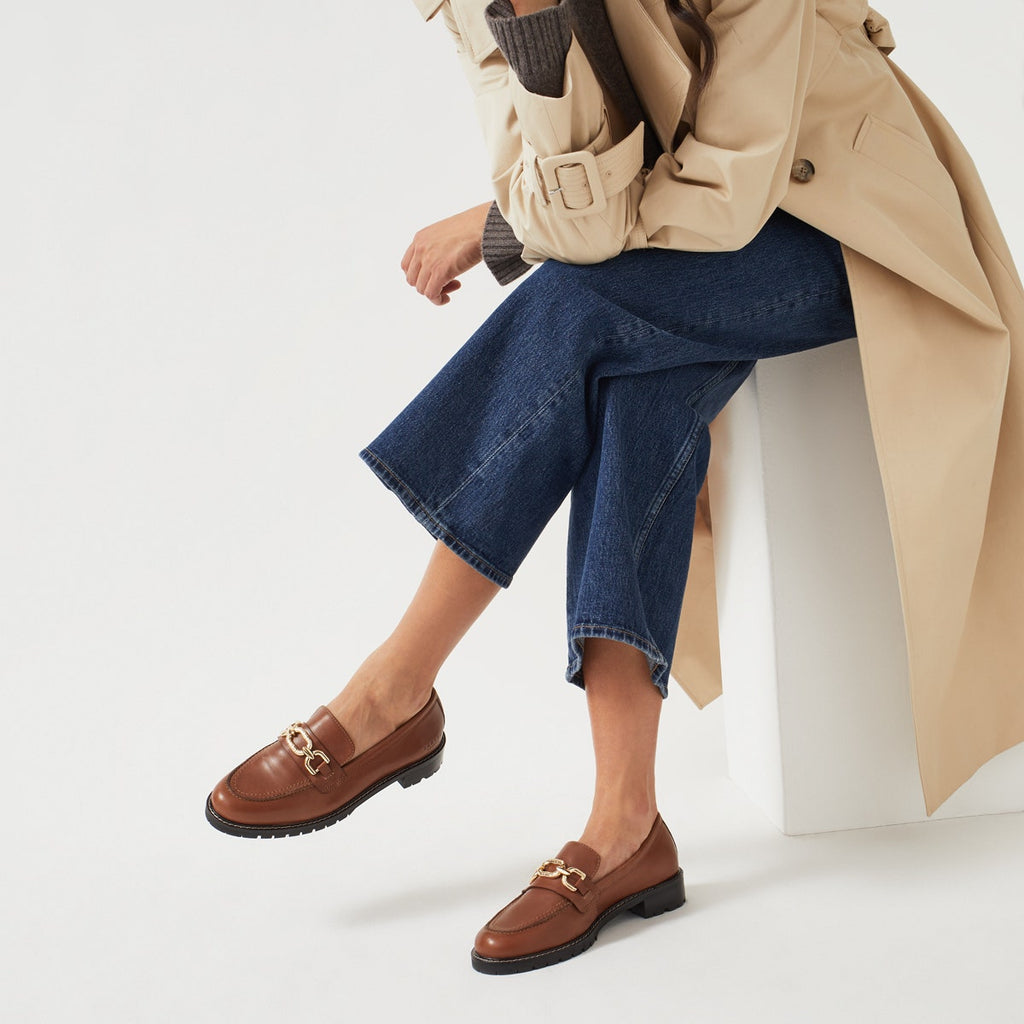 Cavendish Avenue UK 3 / EUR 36 Chunky Chain Loafer in Tan  -  Q8030217A