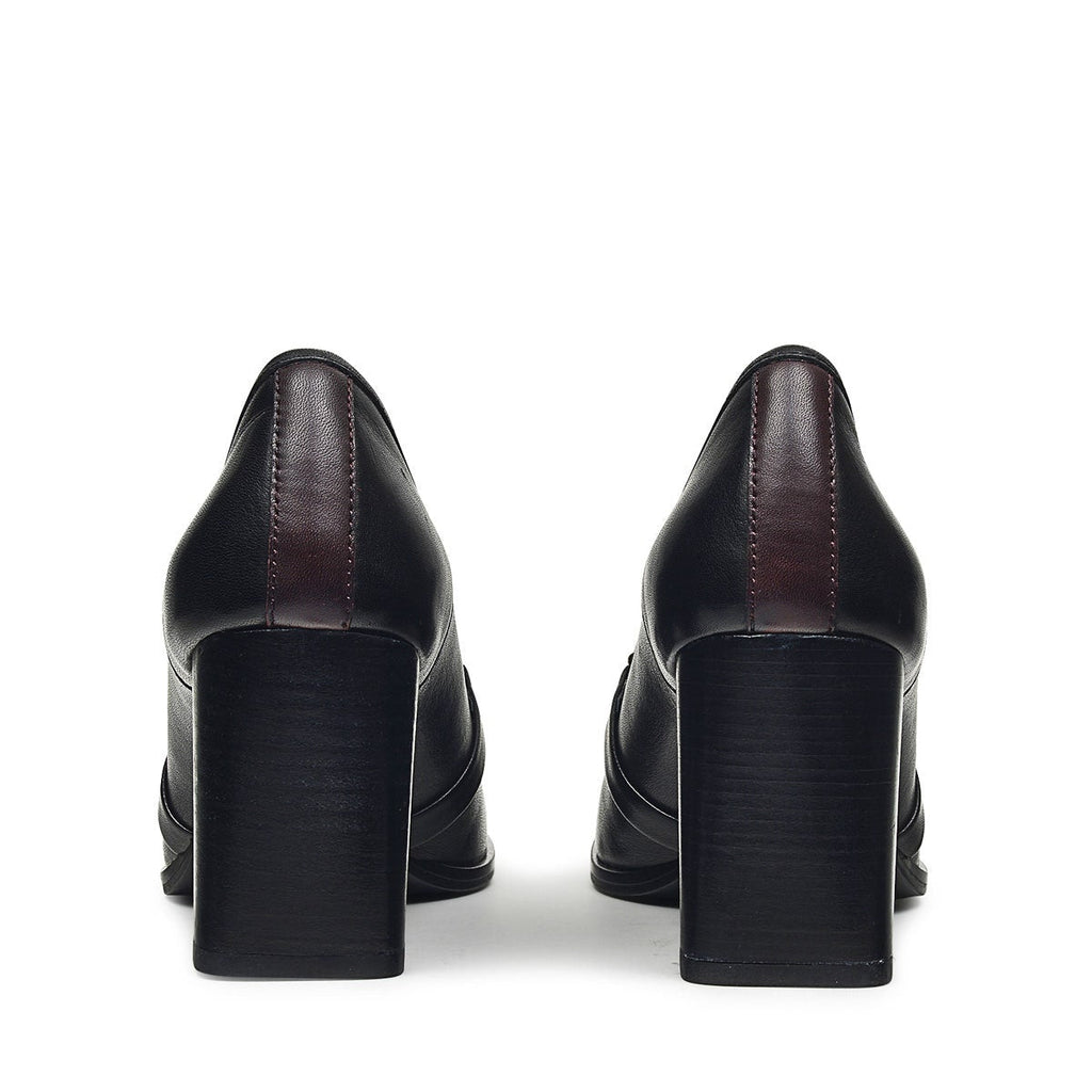 CAVENDISH MEWS CHUNKY CHAIN HEELED LOAFER BLACK