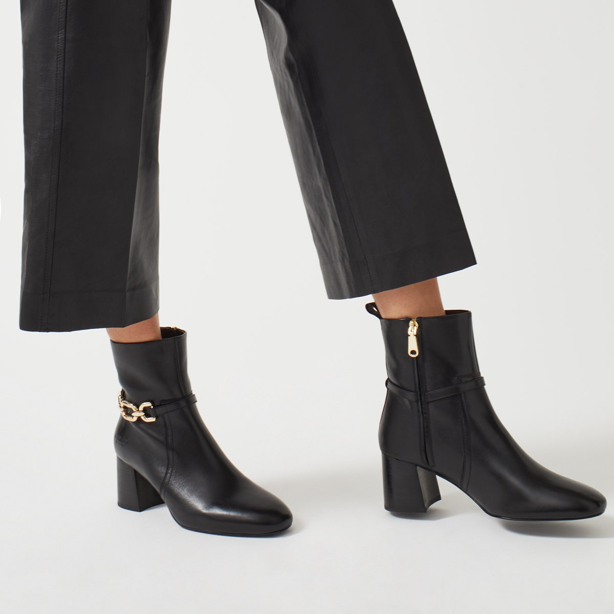 CAVENDISH CLOSE CHUNKY CHAIN ANKLE BOOT BLACK
