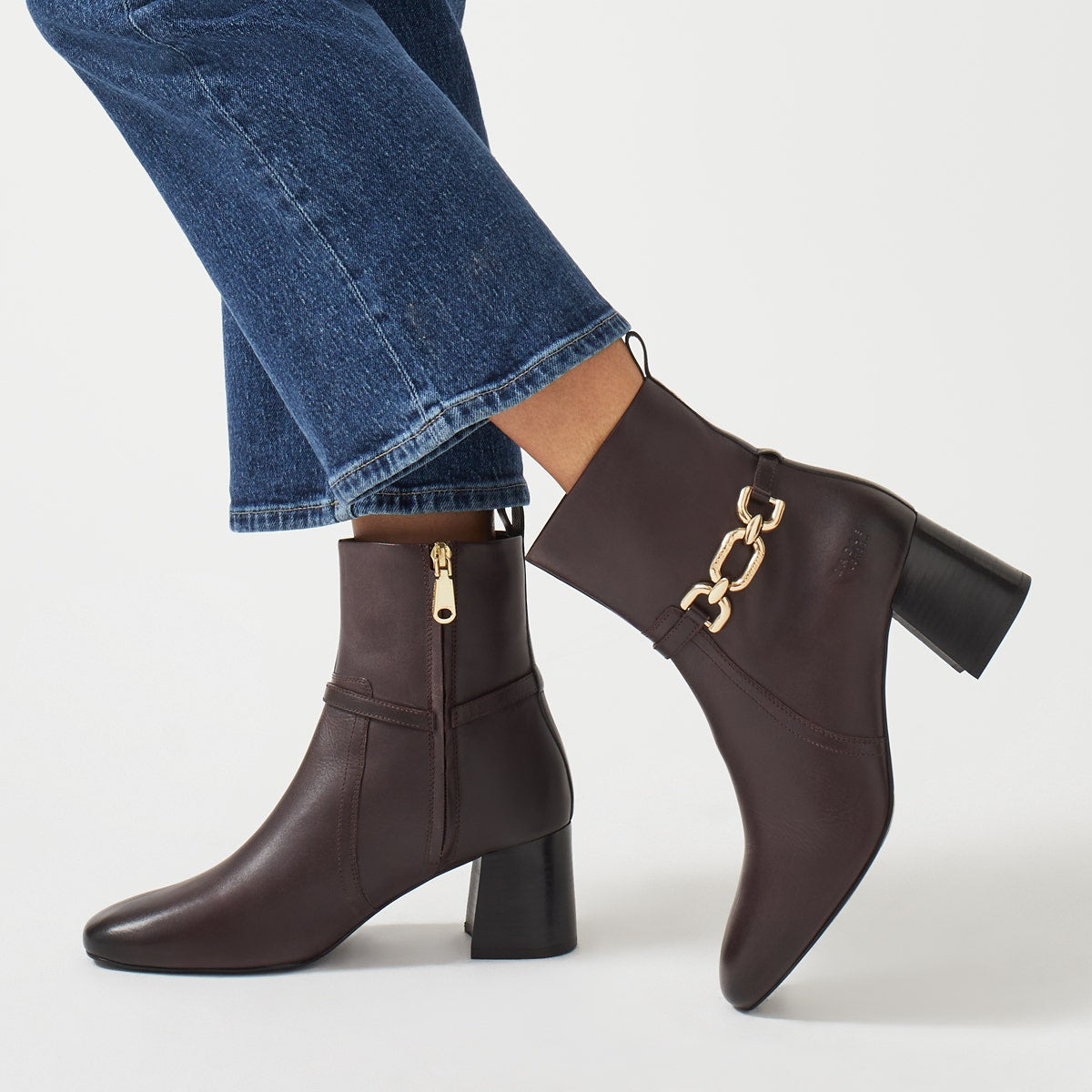 CAVENDISH CLOSE CHUNKY CHAIN ANKLE BOOT DARK CHERRY
