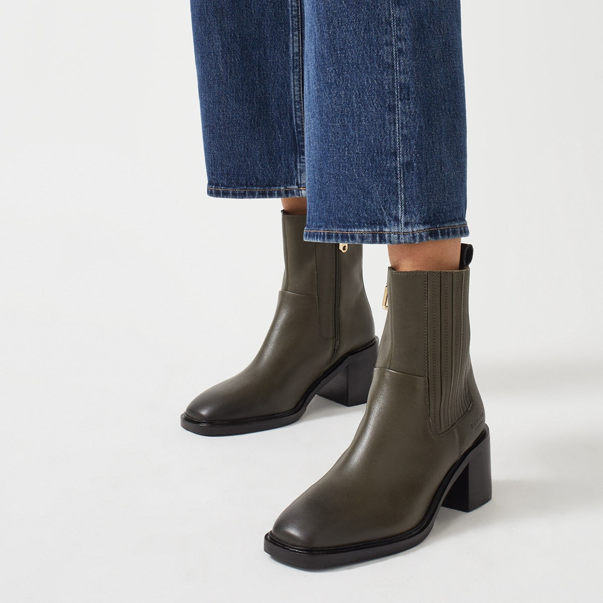GROVE TERRACE BLOCK HEEL CHELSEA DRAGON