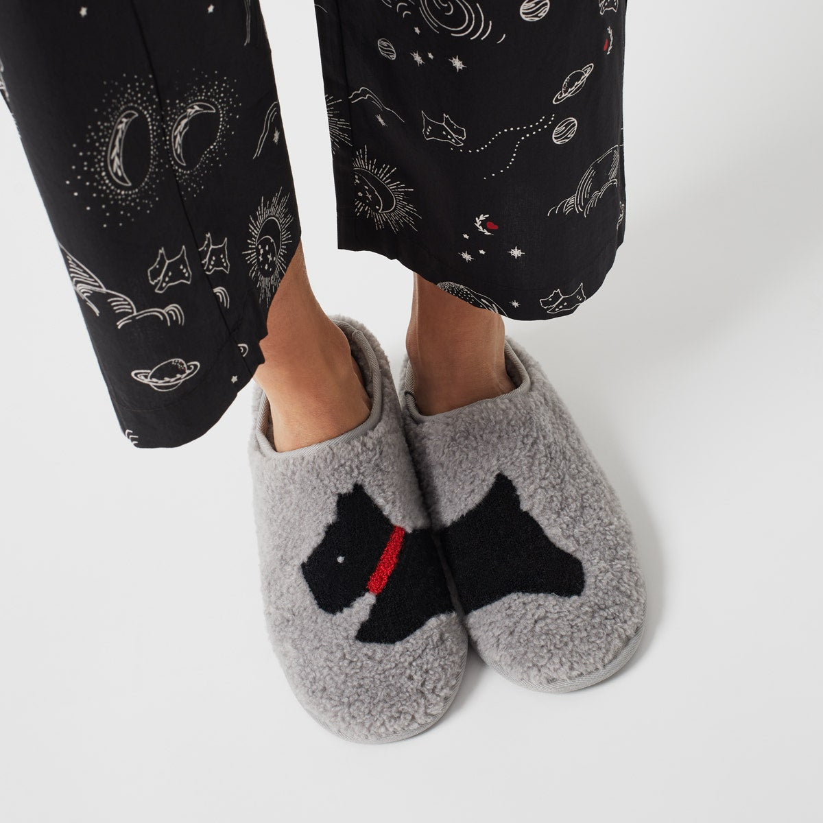 Super Cosy Radley UK 3 / EUR 36 Radley Slipper Mule in Cloud Burst  -  Q8048093A