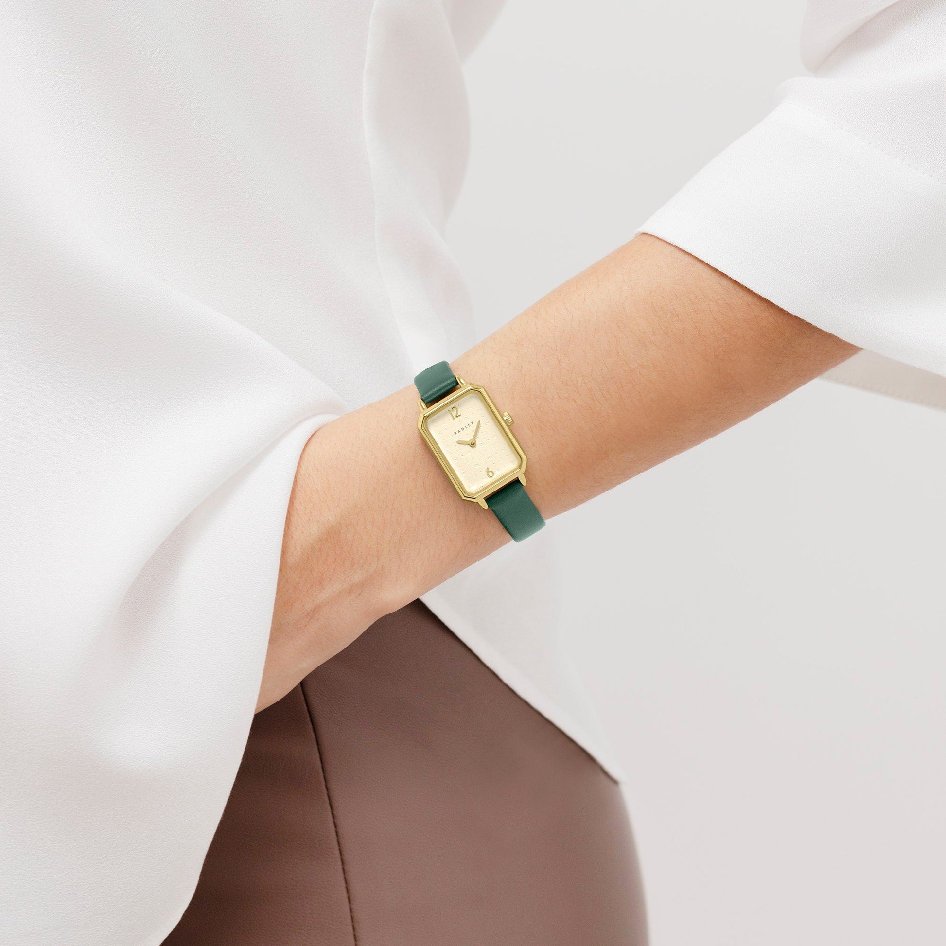 Saxon Road Gold Plated with Leather Strap - RY21878A