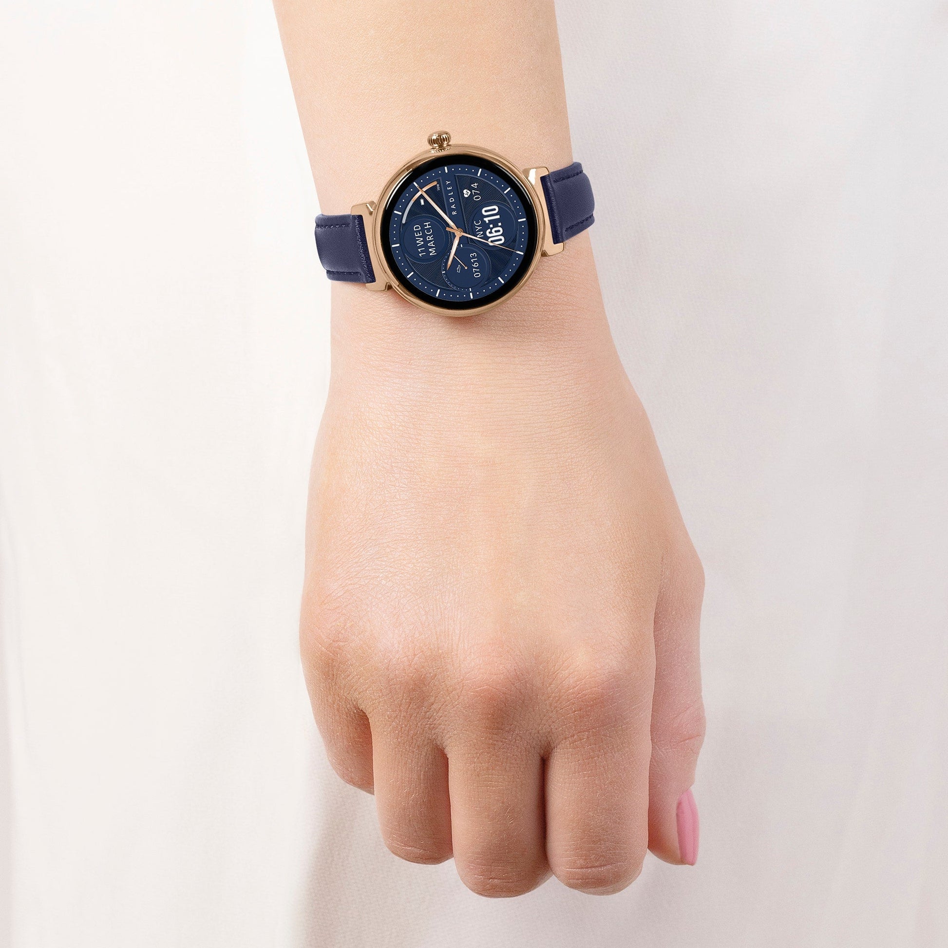 SERIES 48 AMOLED WITH LEATHER STRAP INK