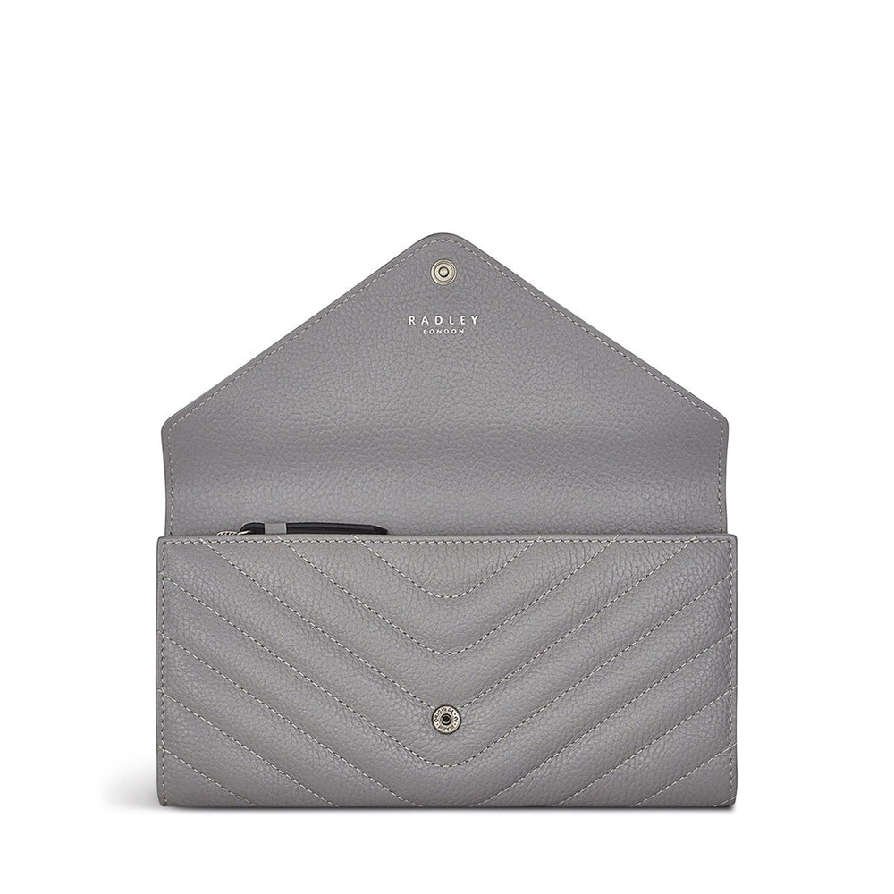 Rowe Avenue Leather Large Flapover Wallet in Cloud Burst - S1350093