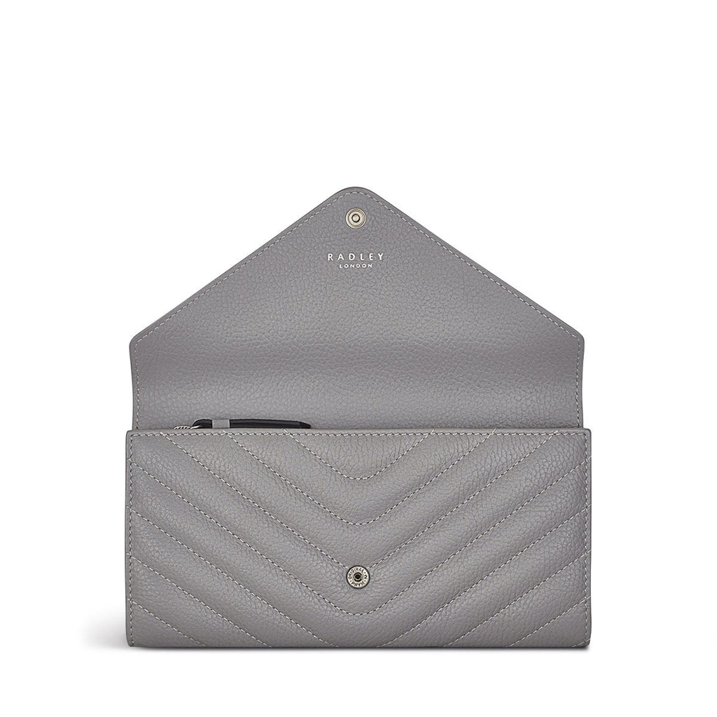 Rowe Avenue Leather Large Flapover Wallet in Cloud Burst - S1350093