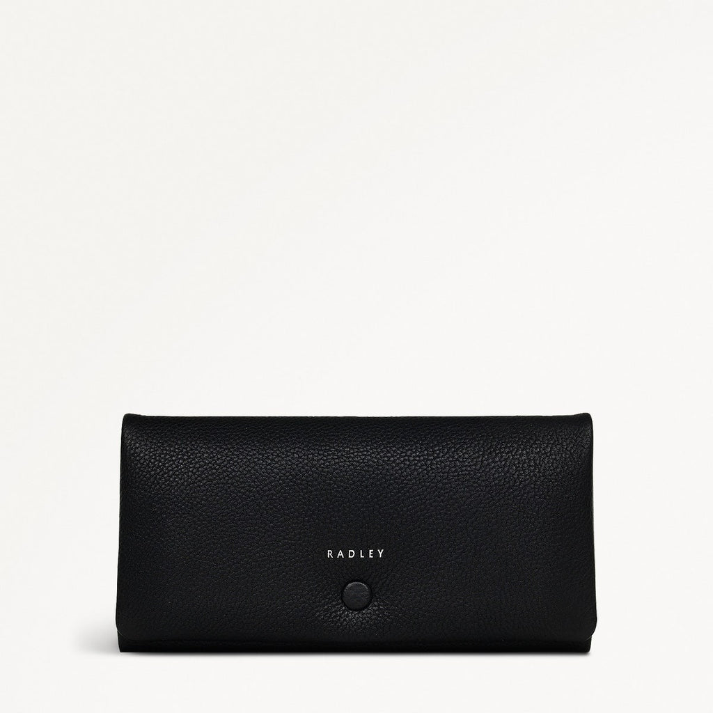 Mallow Street Leather Large Flapover Wallet in Black - S1872001