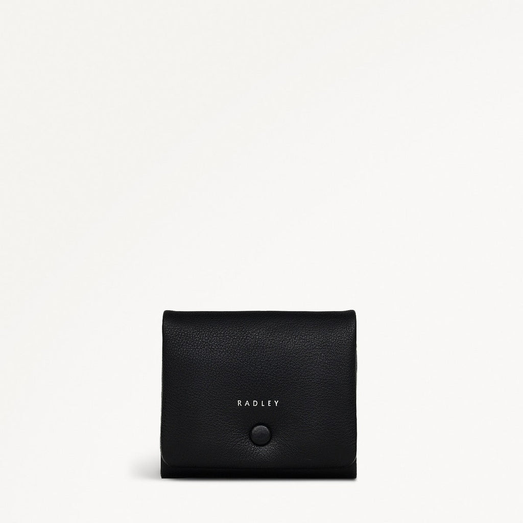 Mallow Street Leather Small Flapover Wallet in Black - S1873001