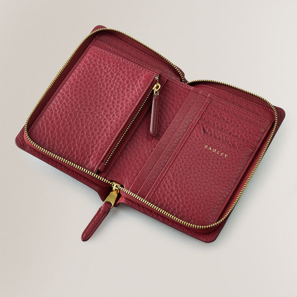 The Chancery Leather Medium Zip Around Wallet in Cranberry - S1943604