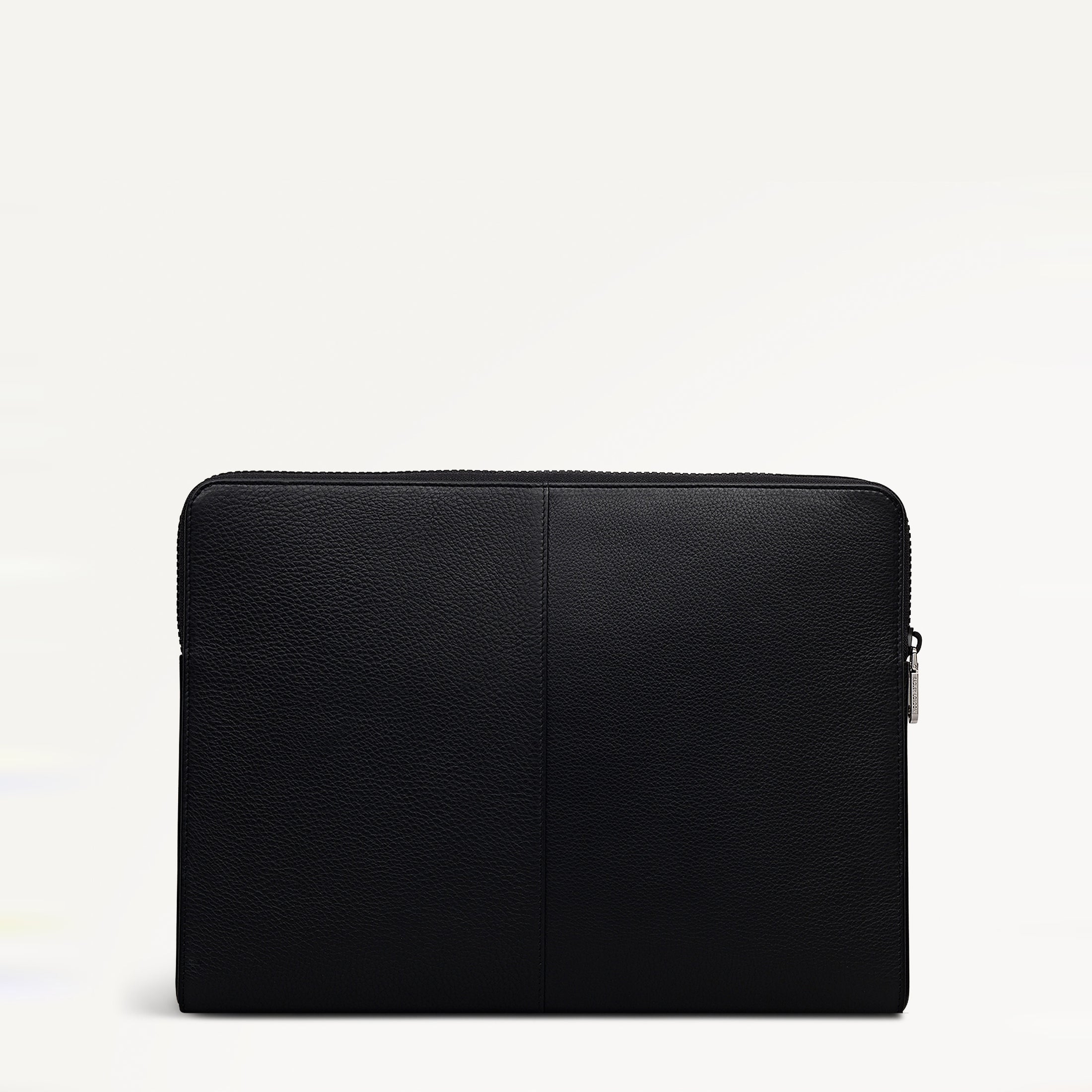 Commute Street Leather Medium Laptop Pouch in Black - S1990001