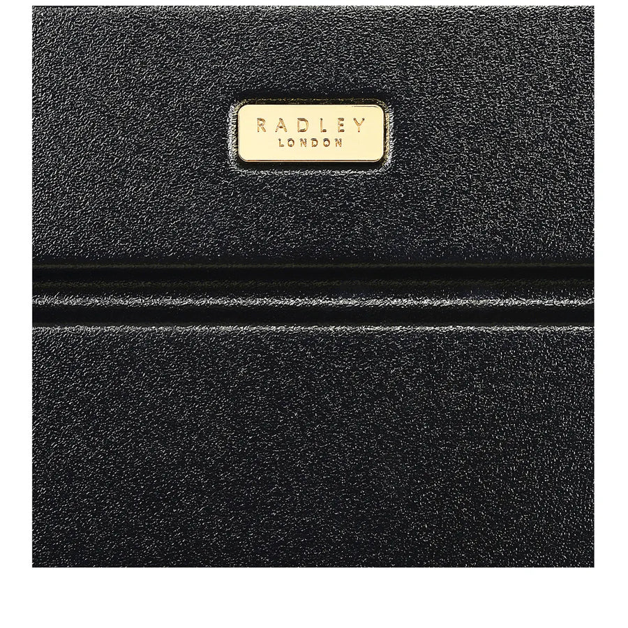 Lexington 4 Wheel Carry On Black - T6562001