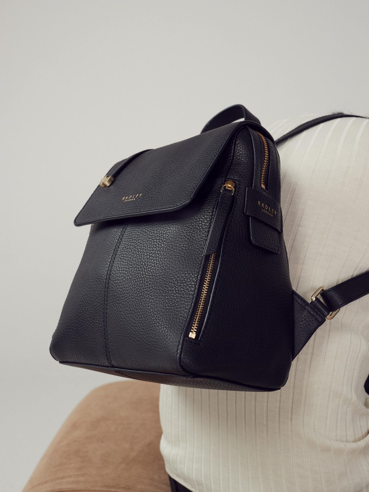 Lorne Close leather backpack